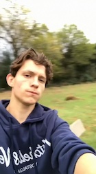 Tom Holland : tom-holland-1492064641.jpg