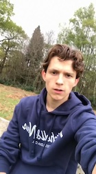 Tom Holland : tom-holland-1492065001.jpg