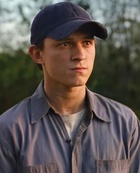 Tom Holland : tom-holland-1600285083.jpg