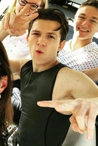 Tom Holland : tom-holland-1608762728.jpg