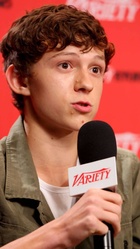 Tom Holland : tom-holland-1631194789.jpg