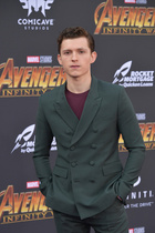 Tom Holland : tom-holland-1642281451.jpg