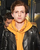 Tom Holland : tom-holland-1649979019.jpg