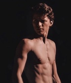 Tom Holland : tom-holland-1651430366.jpg