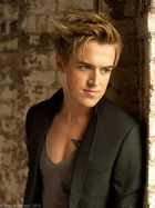 Tom Fletcher : tom_fletcher_1298821450.jpg