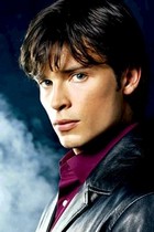 Tom Welling : TI4U_u1145068880.jpg