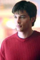 Tom Welling : TI4U_u1154228988.jpg