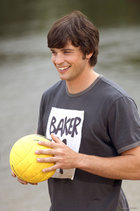 Tom Welling : tom-welling-1363753600.jpg