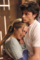 Tom Welling : unsafe5.jpg