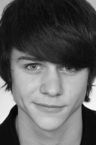 Tommy Bastow : tommybastow_1253132043.jpg