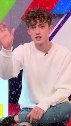 Troye Sivan : troye-sivan-1450670401.jpg