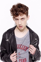 Troye Sivan : troye-sivan-1452165121.jpg