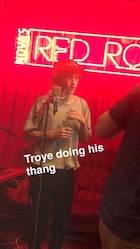 Troye Sivan : troye-sivan-1452808801.jpg