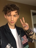 Troye Sivan : troye-sivan-1453960441.jpg