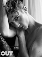 Troye Sivan : troye-sivan-1459294921.jpg