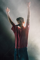 Troye Sivan : troye-sivan-1461111481.jpg