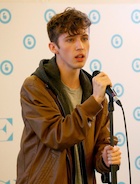 Troye Sivan : troye-sivan-1461191041.jpg