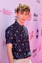 Troye Sivan : troye-sivan-1465157881.jpg