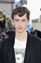 Troye Sivan : troye-sivan-1472432041.jpg