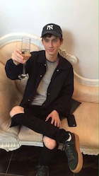 Troye Sivan : troye-sivan-1479444121.jpg