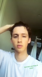 Troye Sivan : troye-sivan-1492127281.jpg