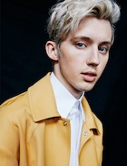 Troye Sivan : troye-sivan-1523494441.jpg