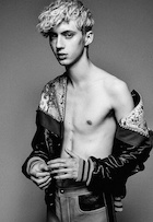 Troye Sivan : troye-sivan-1524274922.jpg