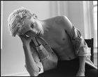 Troye Sivan : troye-sivan-1526603402.jpg