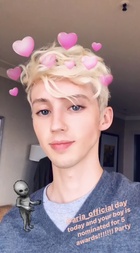 Troye Sivan : troye-sivan-1543521361.jpg