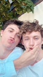 Troye Sivan : troye-sivan-1557956162.jpg