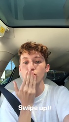 Troye Sivan : troye-sivan-1558303561.jpg