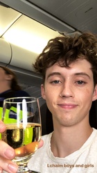 Troye Sivan : troye-sivan-1565483941.jpg