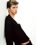 Troye Sivan : troye-sivan-1634477222.jpg