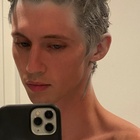 Troye Sivan : troye-sivan-1637043301.jpg