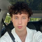 Troye Sivan : troye-sivan-1647750781.jpg