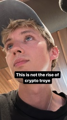 Troye Sivan : troye-sivan-1682832962.jpg