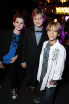 Ty Simpkins : ty-simpkins-1381097865.jpg