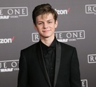 Ty Simpkins : ty-simpkins-1588209031.jpg