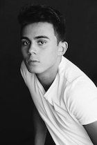 Tyler Alvarez : tyler-alvarez-1477406161.jpg