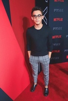 Tyler Alvarez : tyler-alvarez-1525745522.jpg