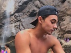 Tyler Alvarez : tyler-alvarez-1570656961.jpg