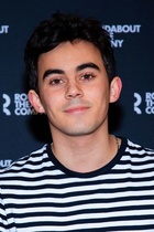 Tyler Alvarez : tyler-alvarez-1580182921.jpg