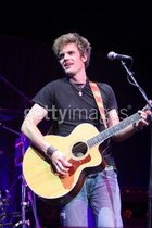 Tyler Hilton : TI4U_u1135126667.jpg