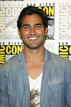 Tyler Hoechlin : tyler-hoechlin-1500178743.jpg