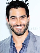 Tyler Hoechlin : tyler-hoechlin-1565739882.jpg