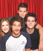 Tyler Posey : TI4U1533759228.jpg