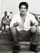 Tyler Posey : tyler-posey-1371244498.jpg