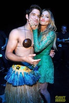 Tyler Posey : tyler-posey-1480031318.jpg