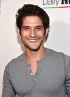 Tyler Posey : tyler-posey-1484810044.jpg