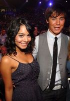 Vanessa Anne Hudgens : TI4U_u1175525774.jpg